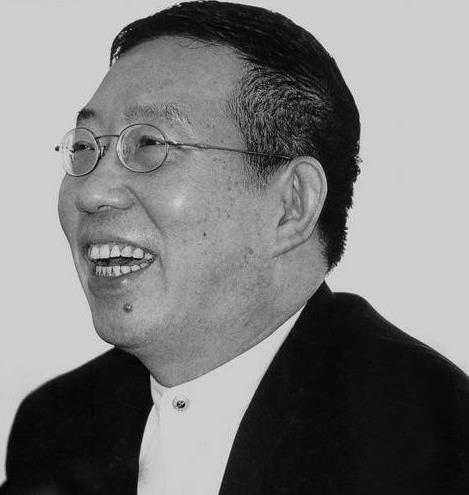 董小明